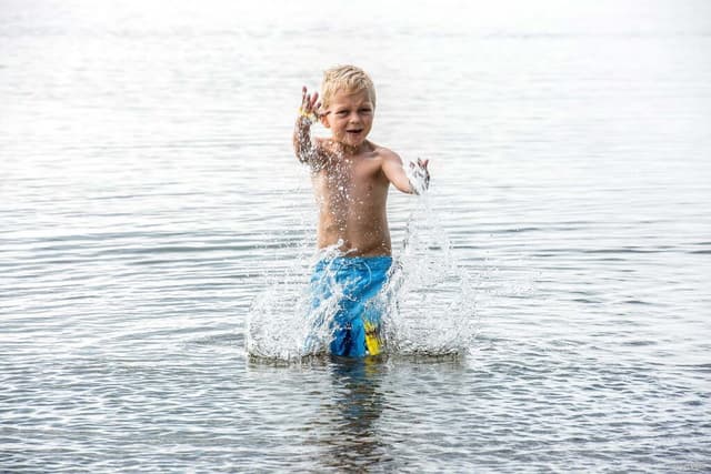 Ruhiger Camping Mariestad mit Strandnähe und viel Natur.