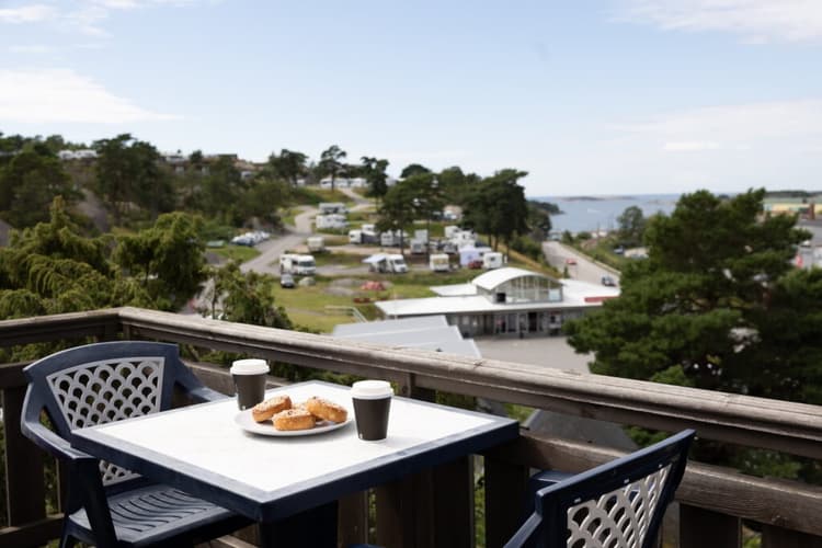 Badhytt | City – Strömstad | First Camp