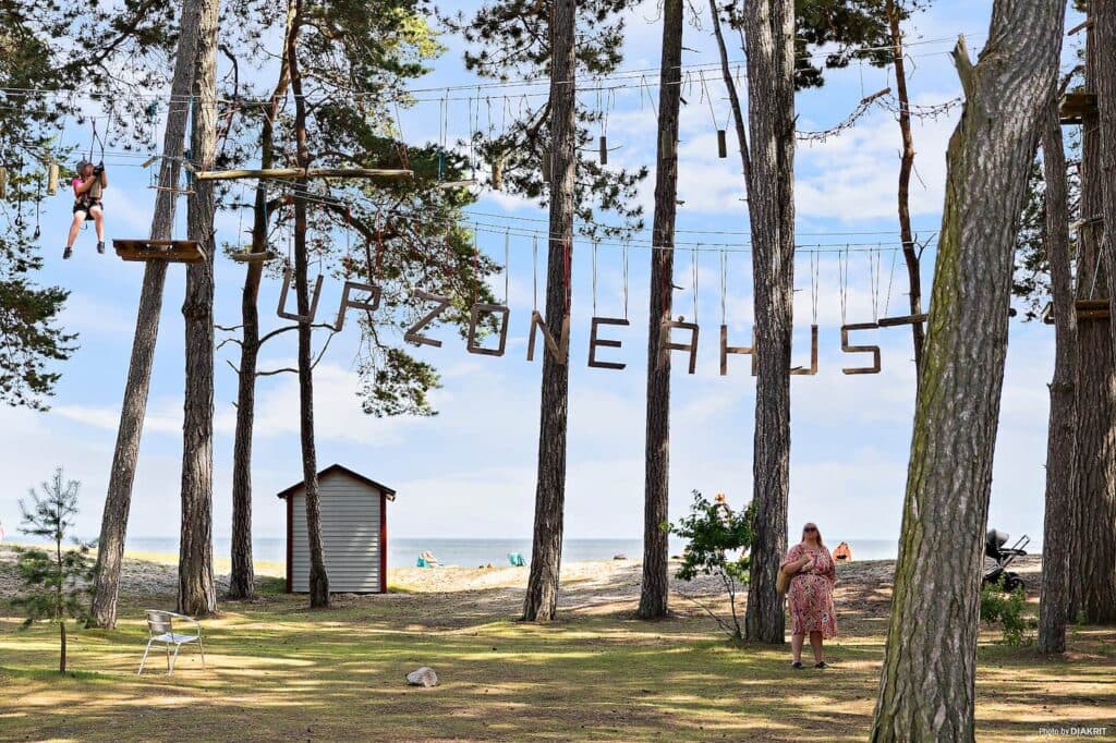 Gemütliche Campinghütten und Stellplätze bei First Camp Åhus - Kristianstad.