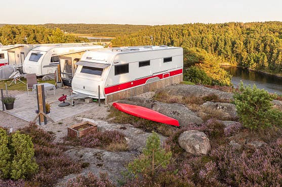 Campingstellplatz für Wohnwagen auf First Camp City – Strömstad
