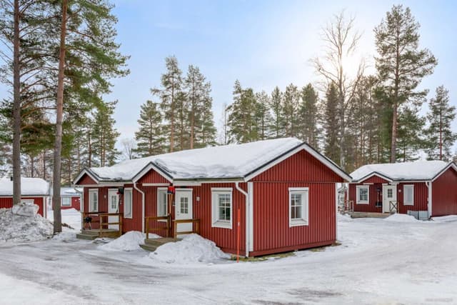 Camping och stuga på vintern på First Camp Acus - Luleå