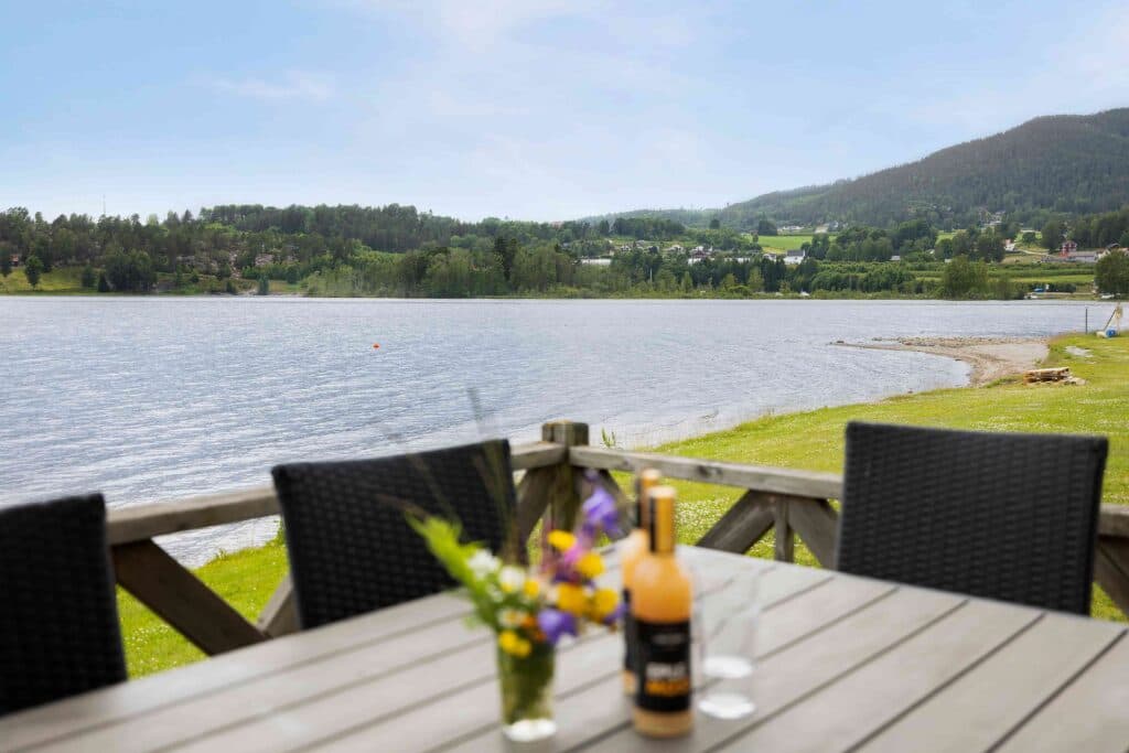 Strandhytta Plus - stuga i norsjö - exteriör