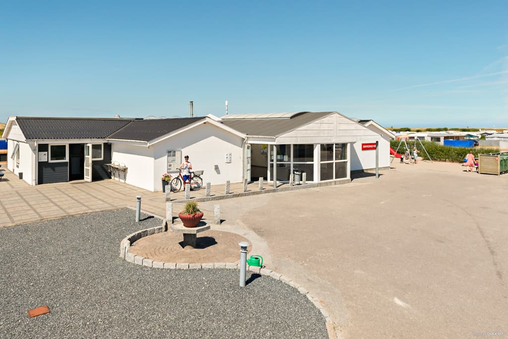 Lakolk Strand camping servicehus
