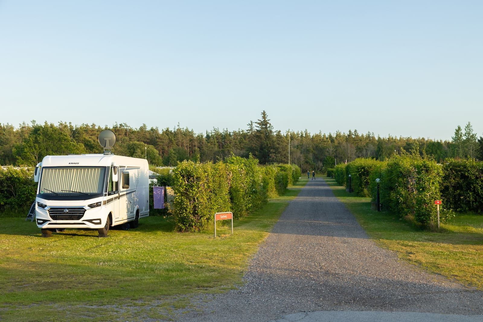 Großzügige Campingstellplätze in Skagen mit Rasenuntergrund