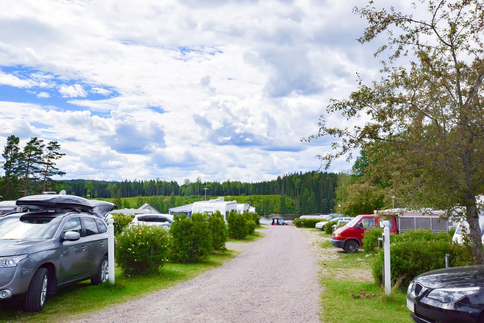 Campingtomter för husvagn, husbil och tält på Sommarvik - Årjäng