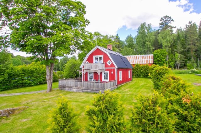 Exteriör för stugan Syrenen på Haganäset.