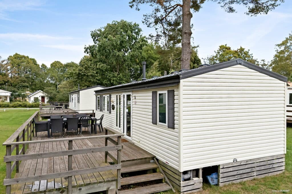 Exteriör för Villavagn Vättervik på First Camp Vadstena – Vättern