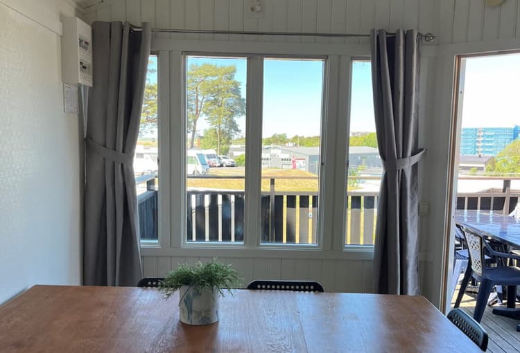 Sjöbod Plus | City – Strömstad | First Camp